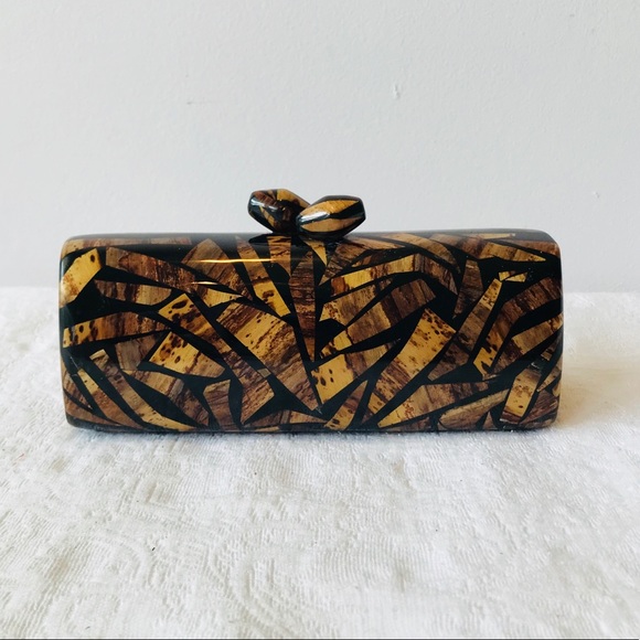 Beautiful Lacquer Clutch**Work of Art!!!! - Picture 3 of 7